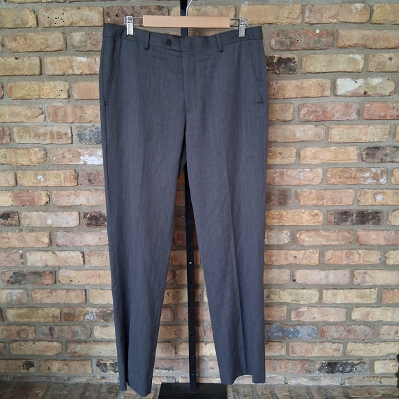 EGARA SLIM FIT 3 PIECE WOOL SUIT SIZE L - Picture 14 of 16